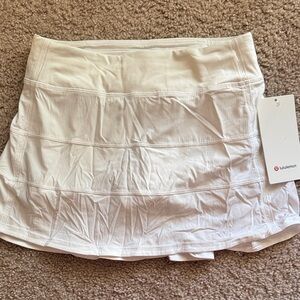 Lululemon Athletica Classic White Skirt